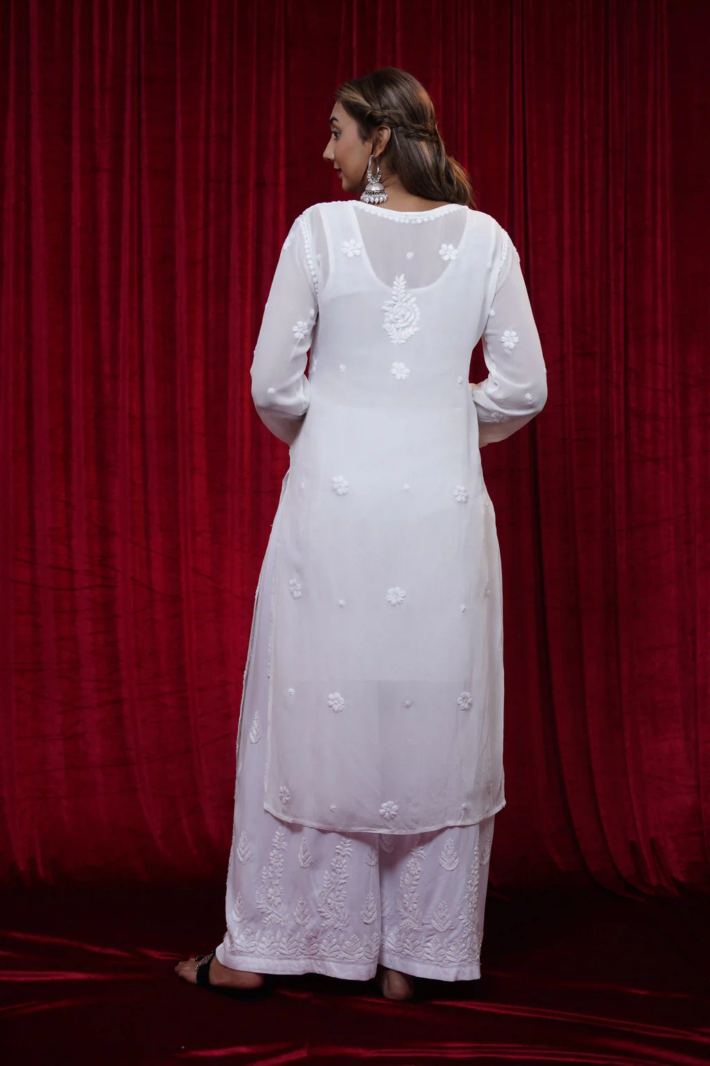 Viscose White Fine Chikankari Kurti