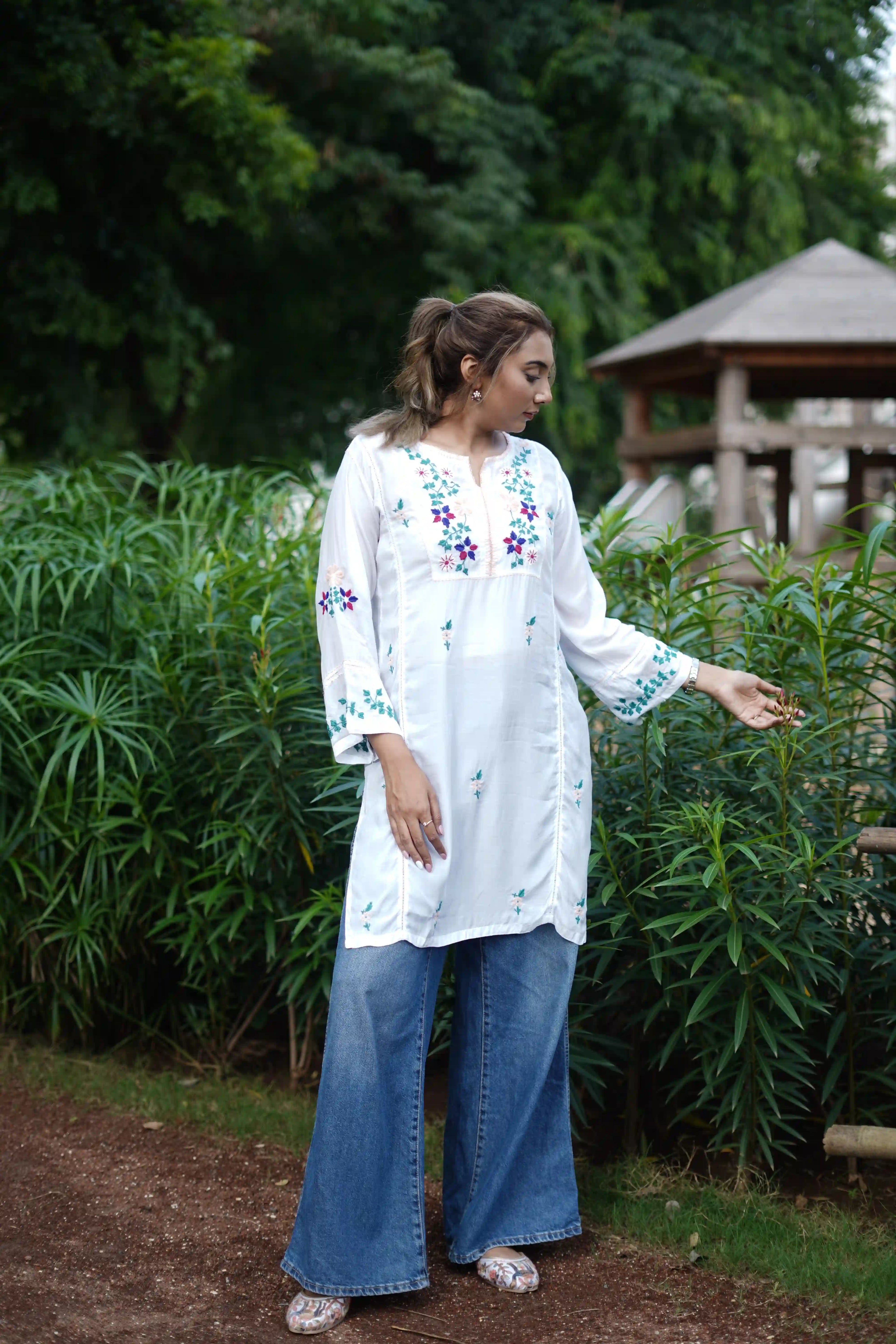 Muslin Tunic Style Kurti - Peach Thread
