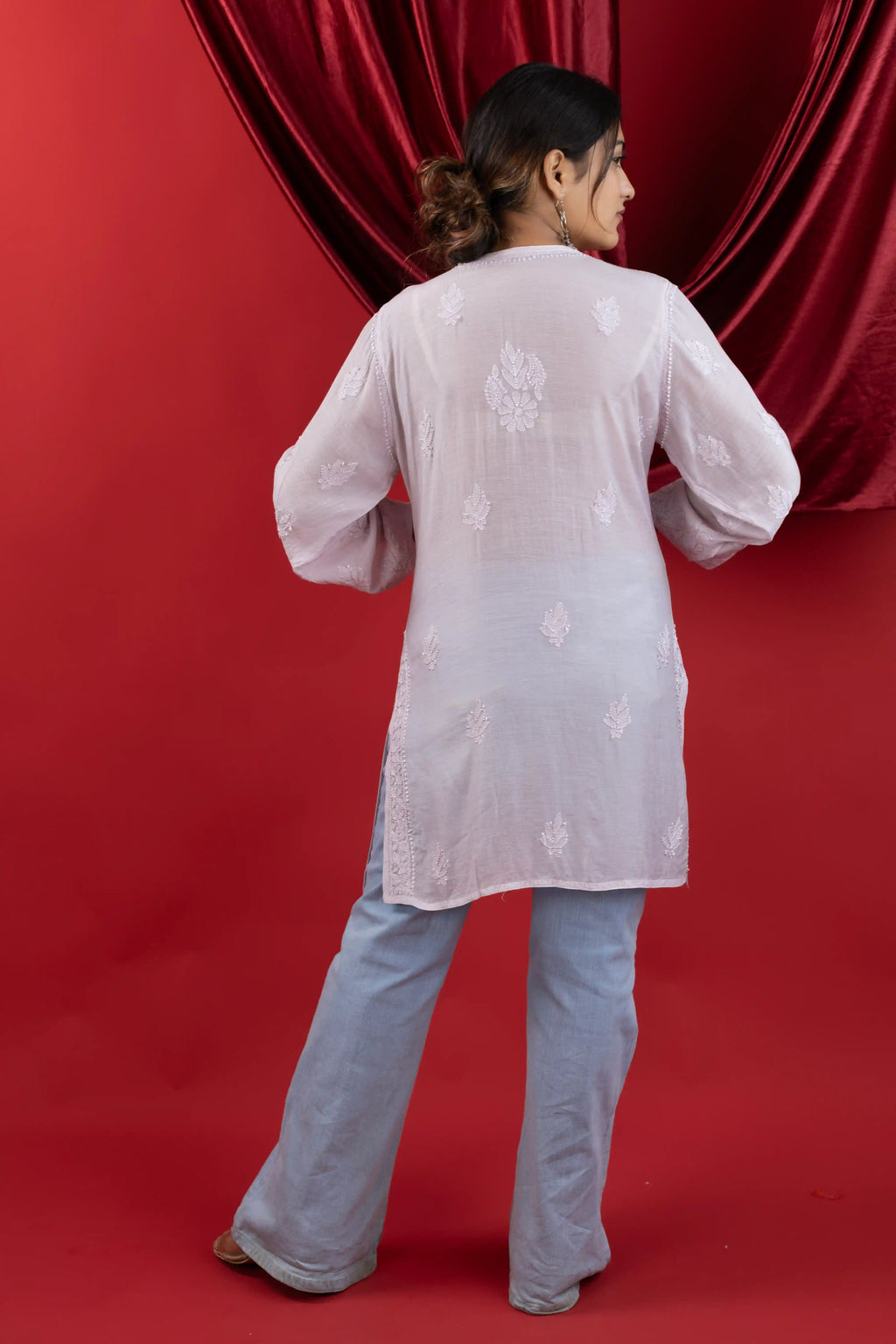 Lavender Muslin Short Kurti with Handcrafted Chikankari Jaal Embroidery