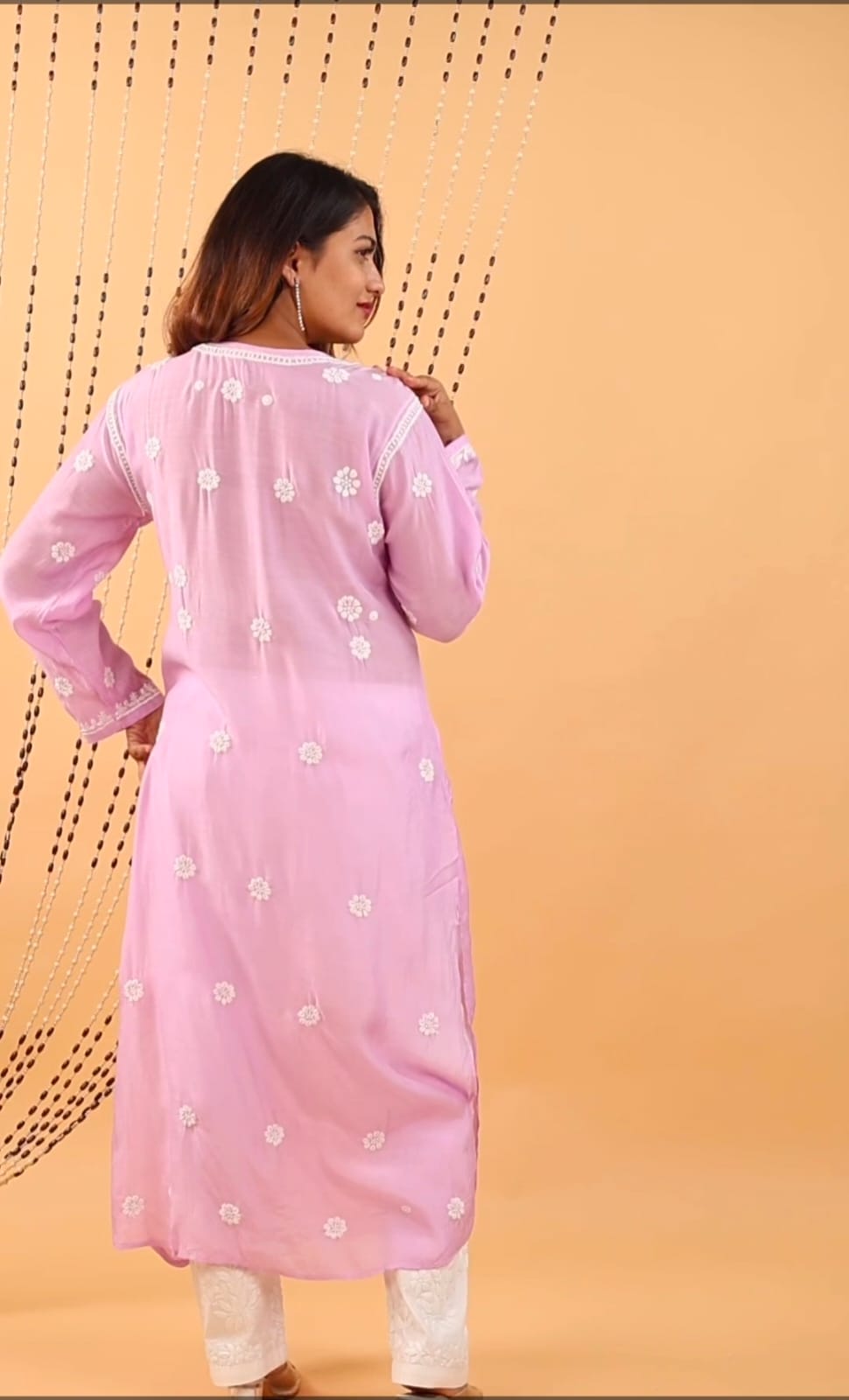 Lavender Bloom – Premium Muslin Chikankari Kurti With Qureshia Detailing