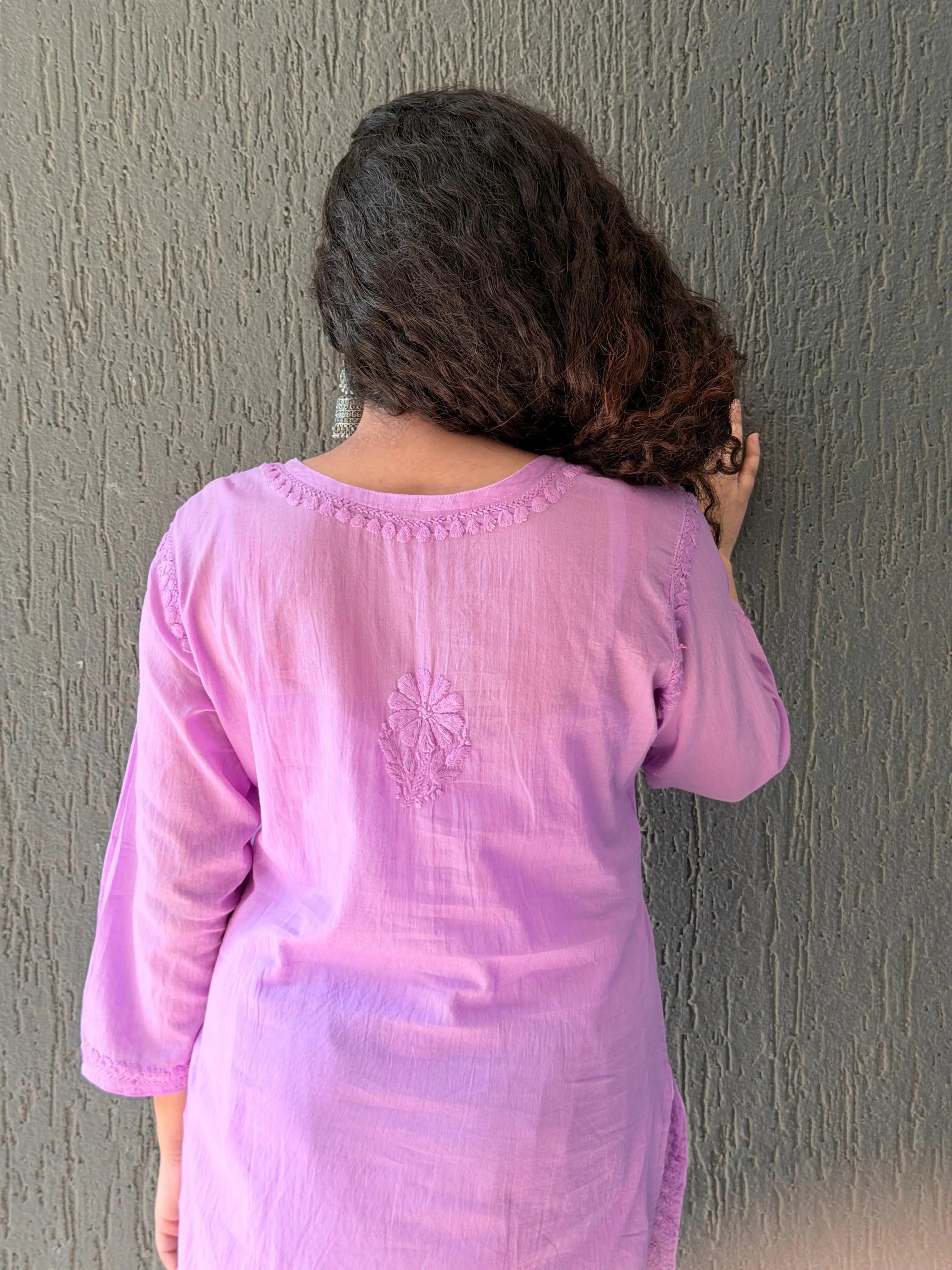 Lavender Short Mulmul Kurta with Hand Chikankari Embroidery