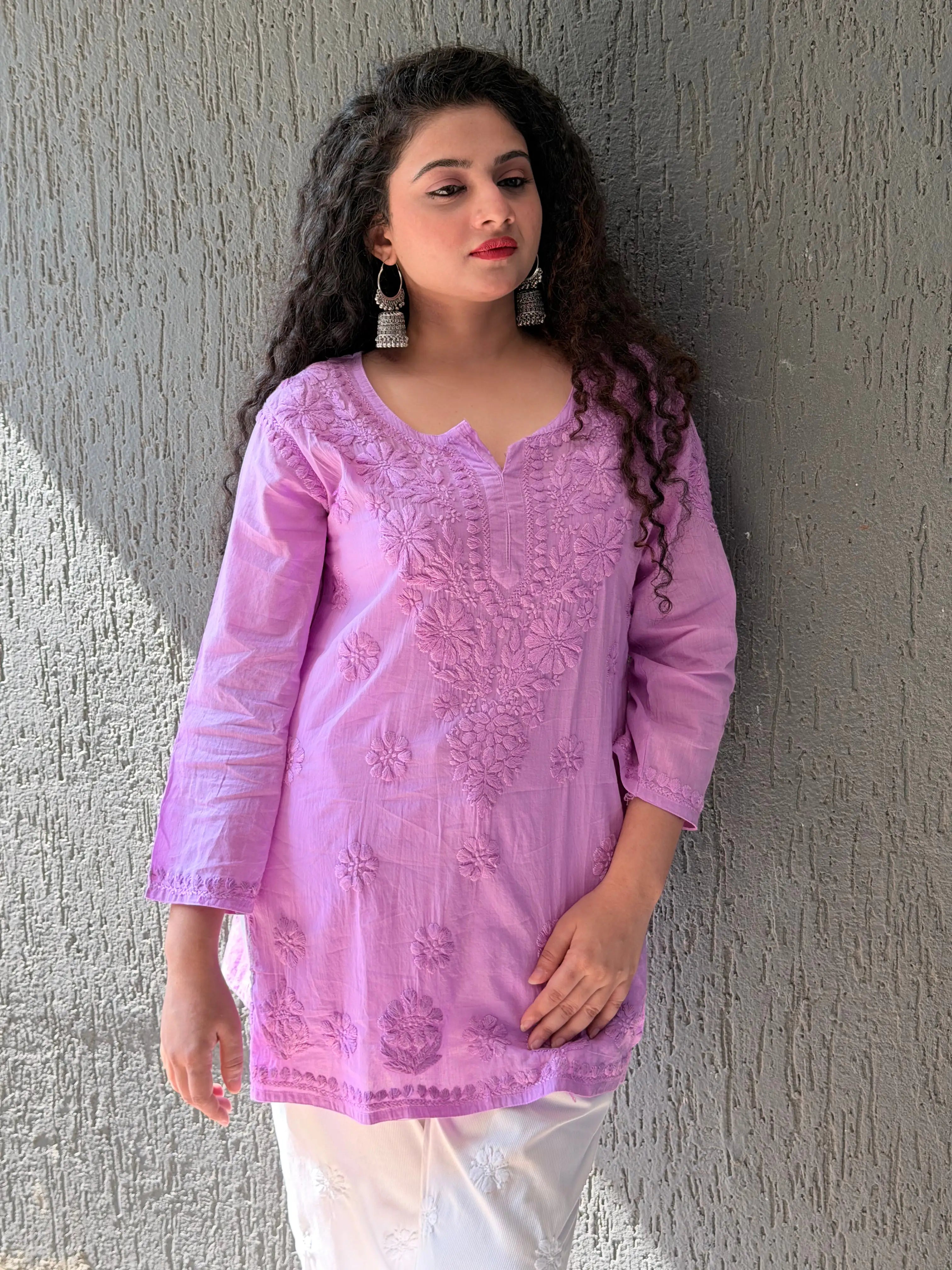 Lavender Short Mulmul Kurta with Hand Chikankari Embroidery
