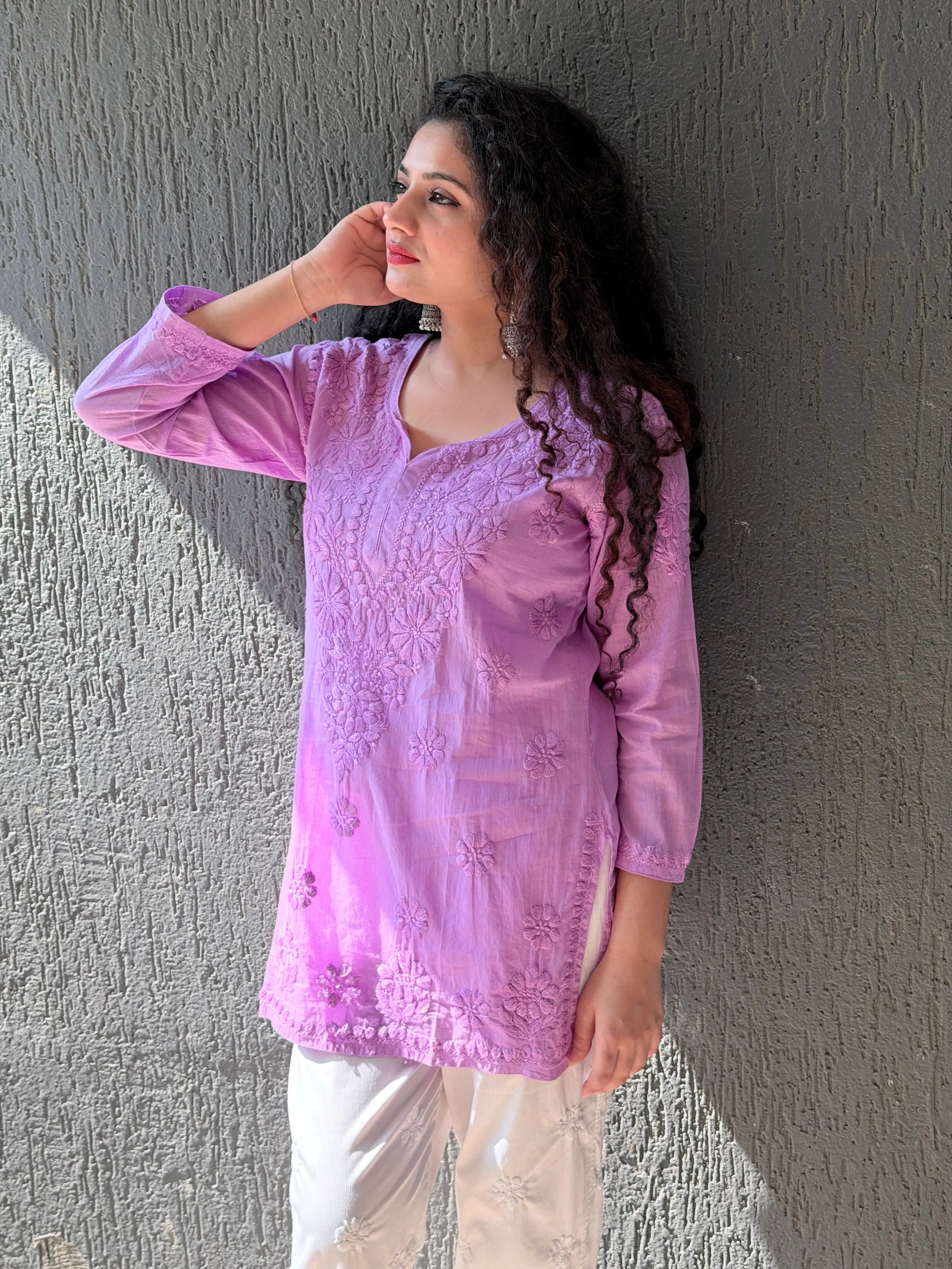 Lavender Short Mulmul Kurta with Hand Chikankari Embroidery