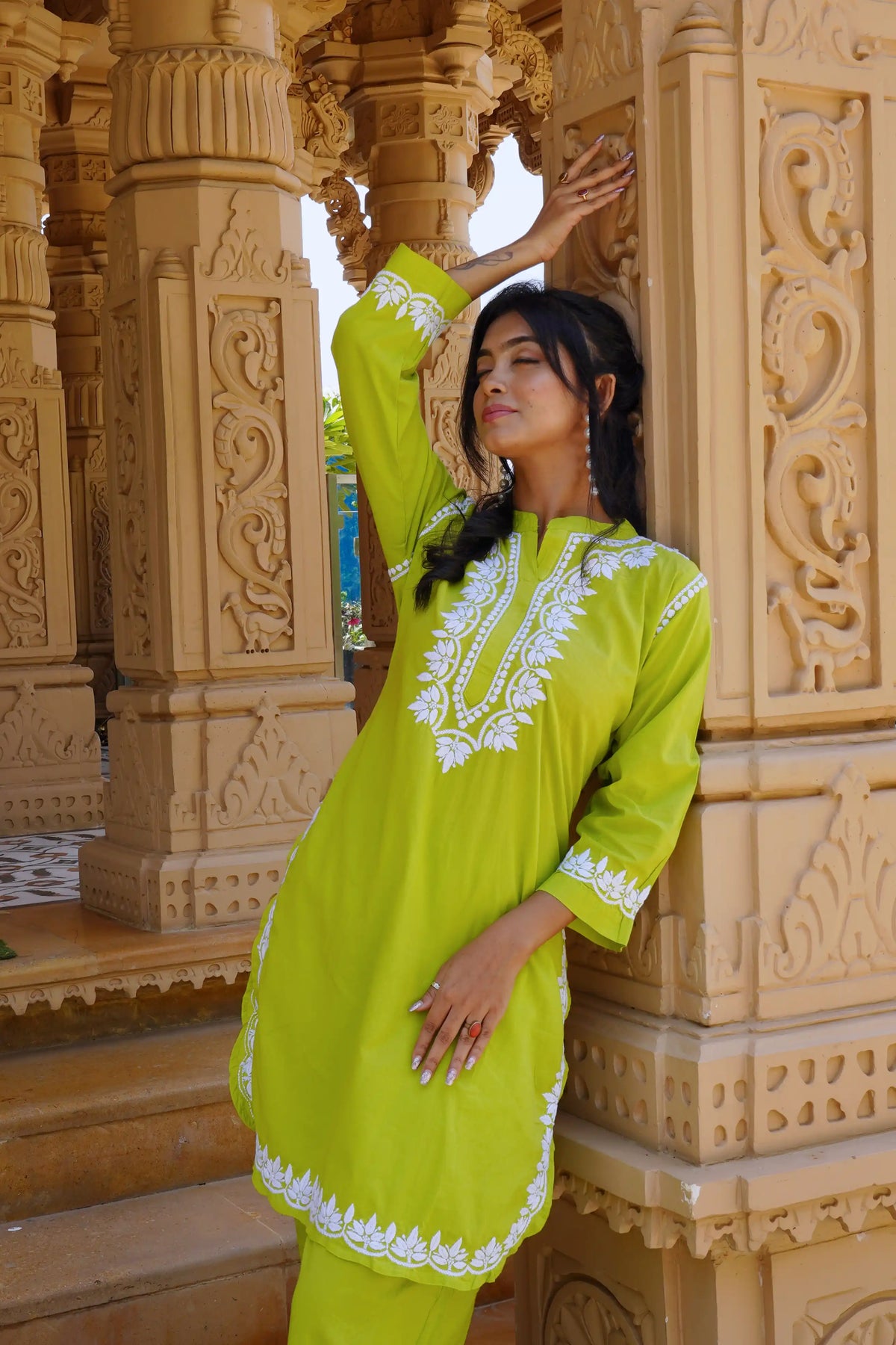 Cotton Chikankari Solid Women's 2 PC Cord Set - Lime Green