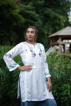Muslin Tunic Style Solid Women's Long Kurta with Peach Thread