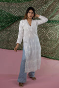 Mulmul Hand Chikankari Solid Women's Long Kurta - White